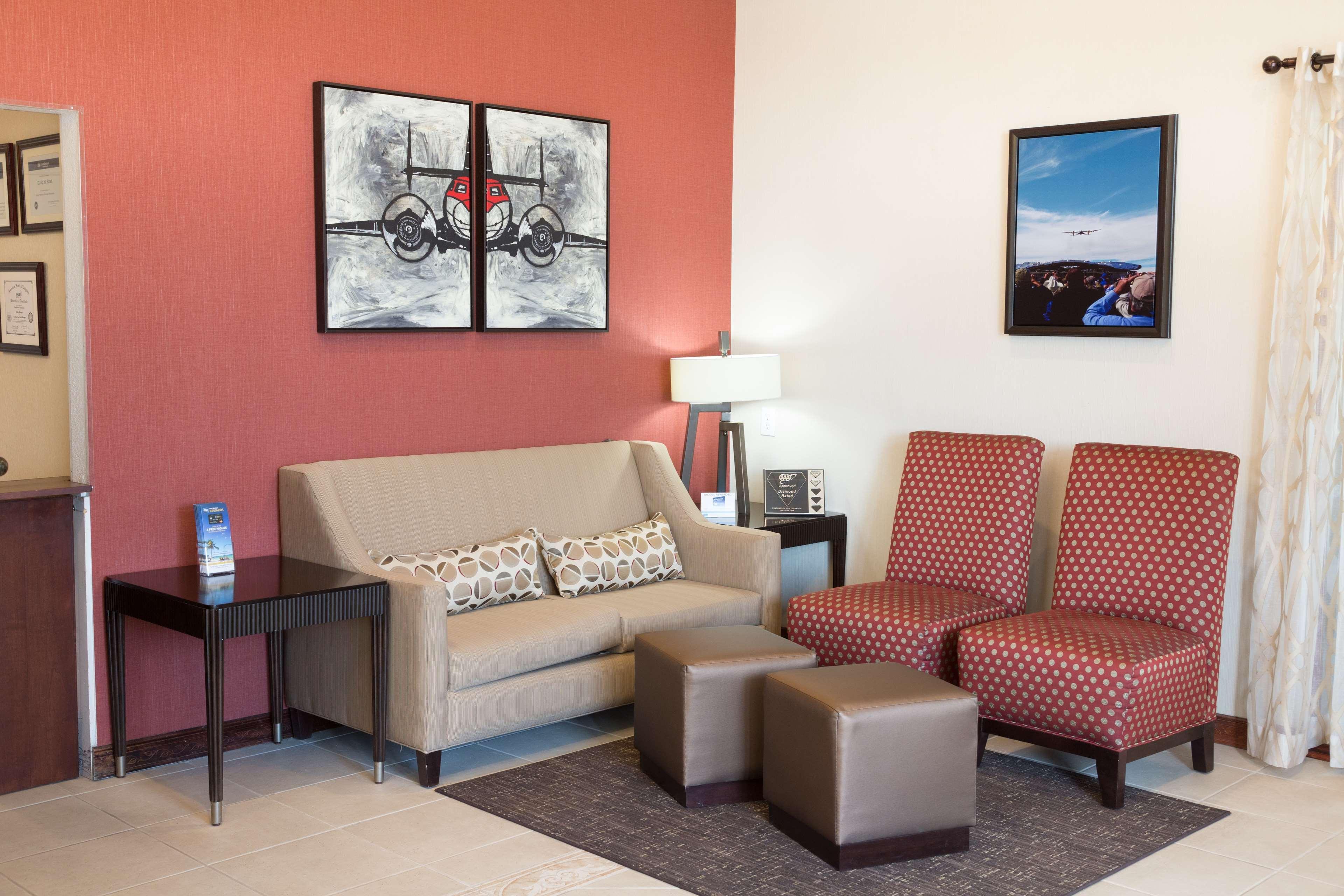 Best Western Desert Winds Mojave Exterior photo
